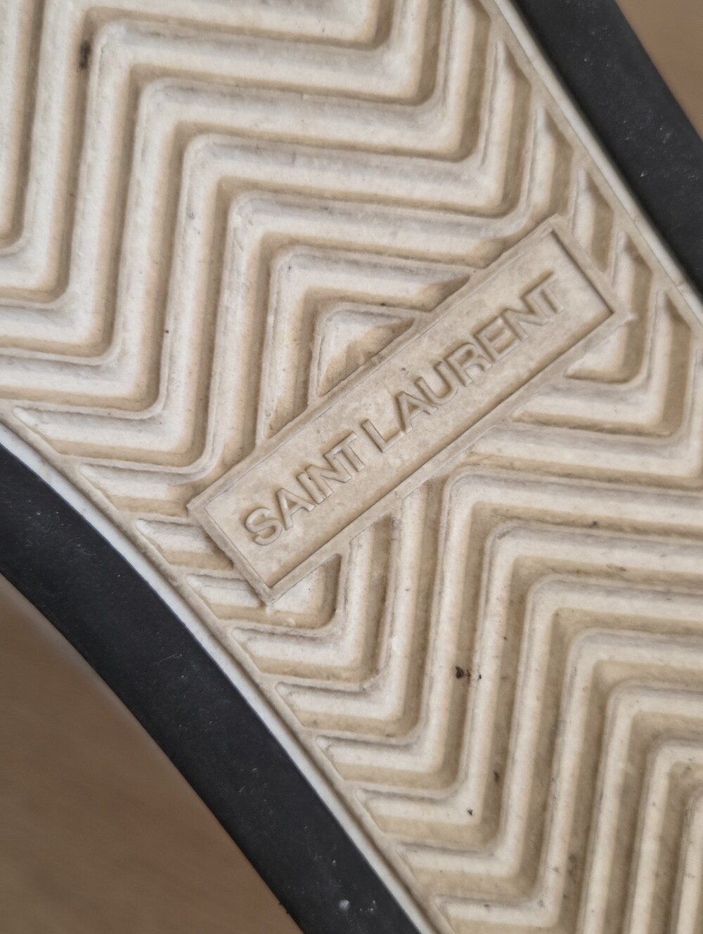 Saint Laurent Unisex Sl61 Low Top Sneaker 42.5 (M 9) Designer Streetwear Casual - Picture 11 of 13